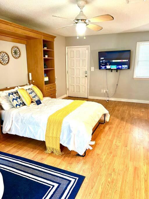 Town & Country Hideaway - 1Br/1Ba, 20 Min Famu/Fsu Appartement Tallahassee Buitenkant foto