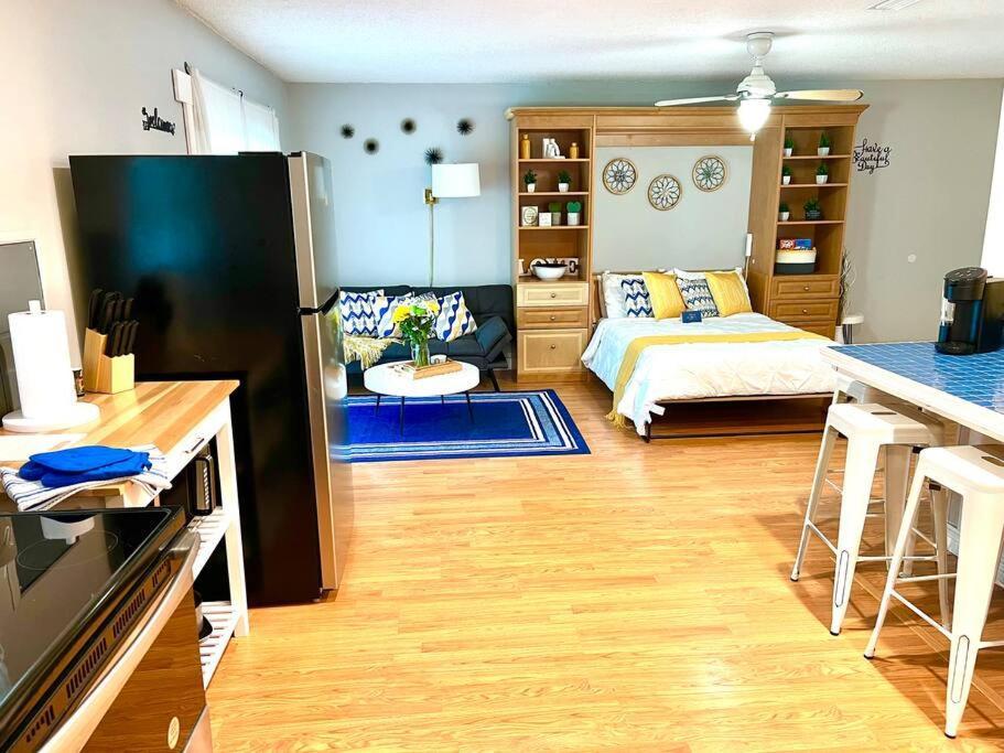 Town & Country Hideaway - 1Br/1Ba, 20 Min Famu/Fsu Appartement Tallahassee Buitenkant foto