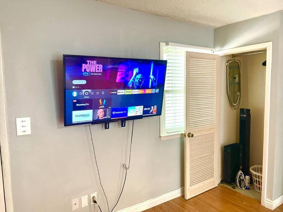 Town & Country Hideaway - 1Br/1Ba, 20 Min Famu/Fsu Appartement Tallahassee Buitenkant foto
