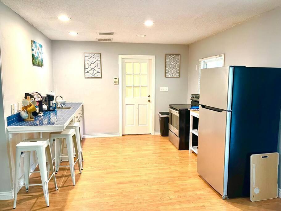 Town & Country Hideaway - 1Br/1Ba, 20 Min Famu/Fsu Appartement Tallahassee Buitenkant foto