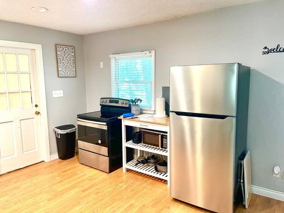 Town & Country Hideaway - 1Br/1Ba, 20 Min Famu/Fsu Appartement Tallahassee Buitenkant foto